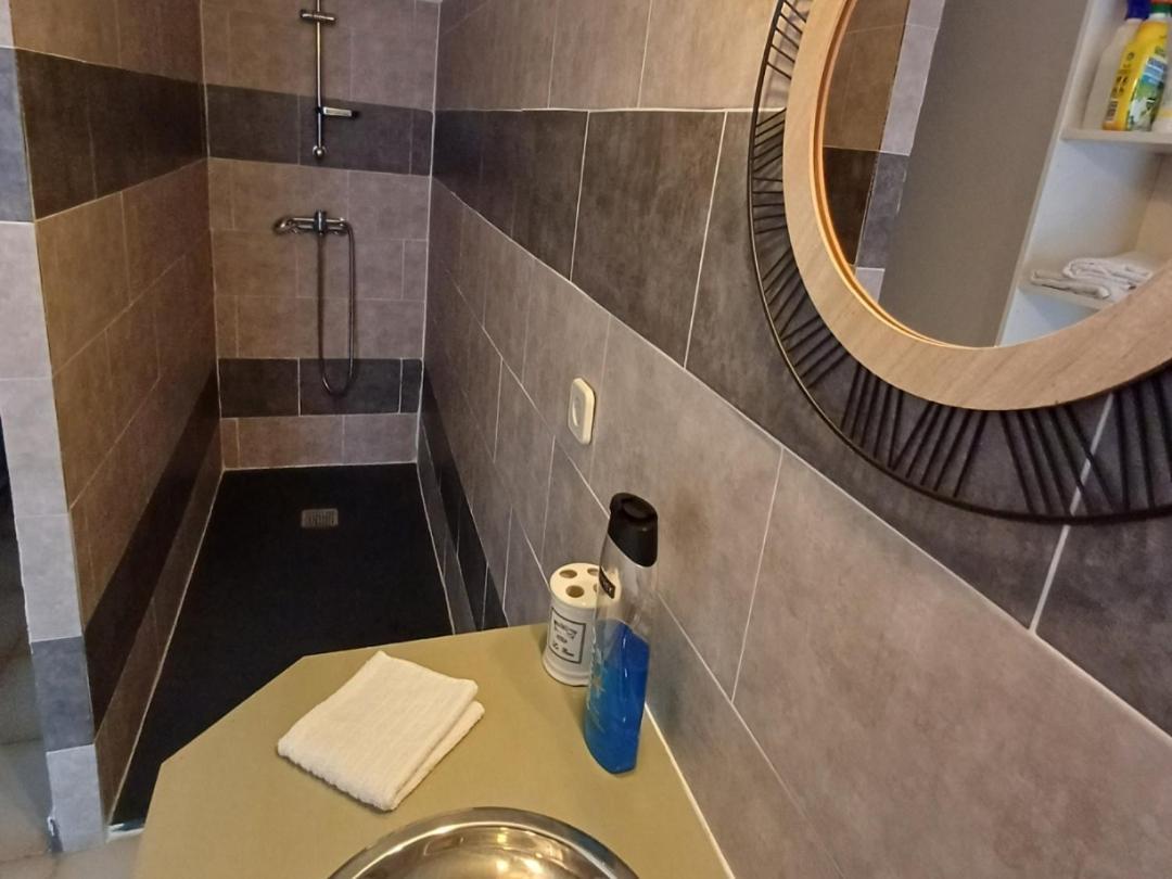 Appartement De Vacances En Cerdagne Bourg-Madame Esterno foto